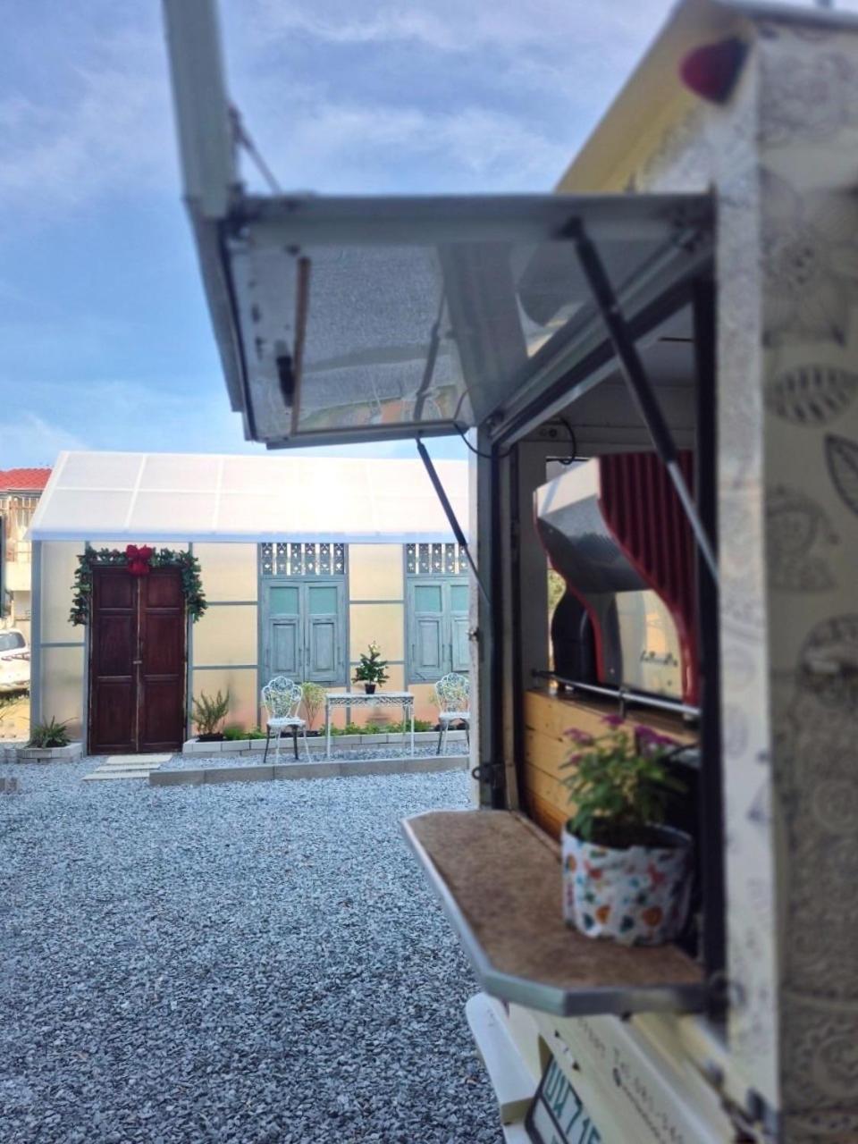 Udms On Nut 10 - Bangkok'S Charm 40 Sqm Hotell Eksteriør bilde